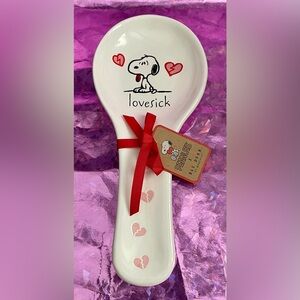 Rae Dunn Peanuts Snoopy Lovesick   Spoon Rest with Red Hearts 💔